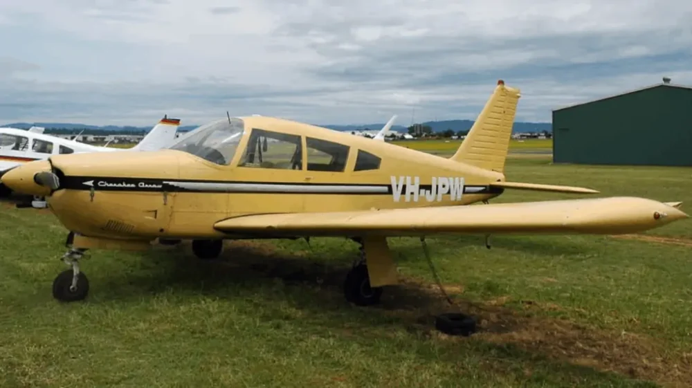 Piper Arrow PA-28R-180