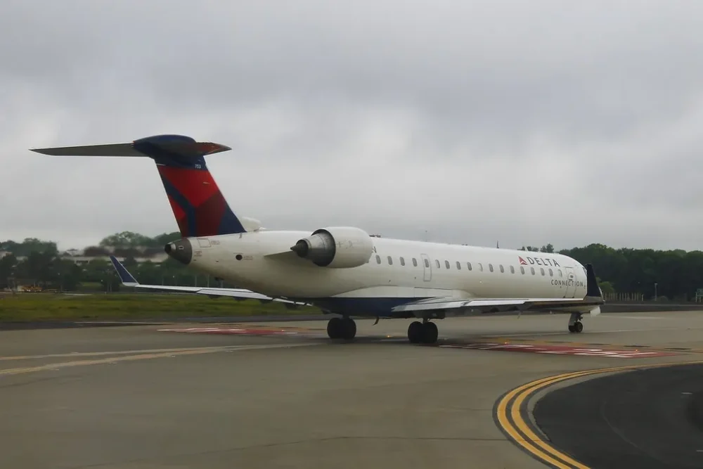 Bombardier CRJ700