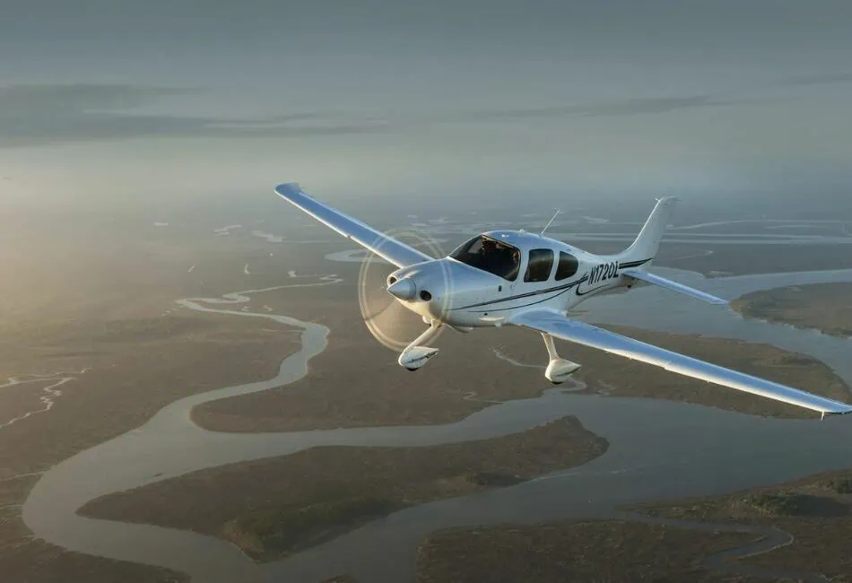 Cirrus SR20